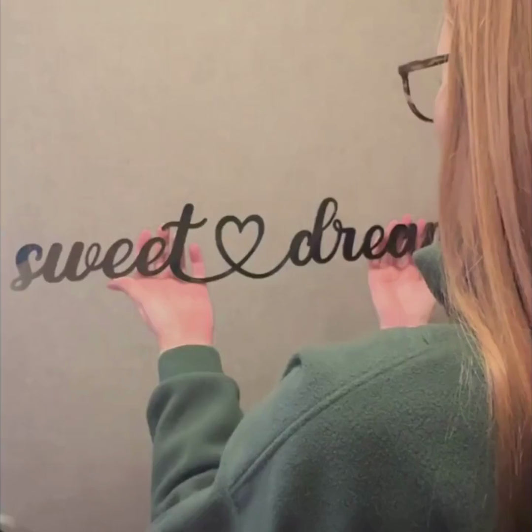 3D Schriftzug „Sweet Dreams"
