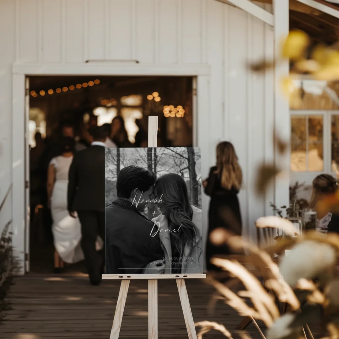 Party sign mockup SIP1 (1)